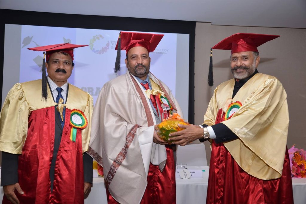 Graduation Vogue Institute of Art and Design